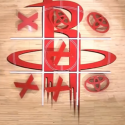 Two Guys Blew an Easy Game of Tic Tac Toe for Prizes [VIDEO]