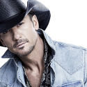 Tim McGraw Sings with Faith Hill and Daughter Gracie [VIDEO]