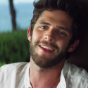 Thomas Rhett Releases “Die A Happy Man” Music Video
