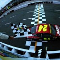 Jeff Gordon Wins His Last NASCAR Martinsville Race [VIDEO, PHOTOS]