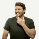 Chris Young Extends “I’m Comin’ Over Tour” to 2016