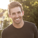 Jake Owen Adds a Baby to His Family [PHOTO]