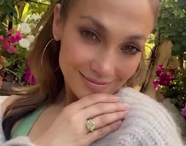 Jennifer Lopez Has an Engagement Ring Collection Worth $17 Million ...